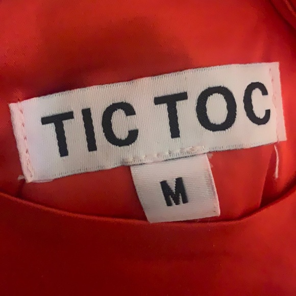 Dahlia cami satin red dress in medium ootdfash - Picture 3 of 7